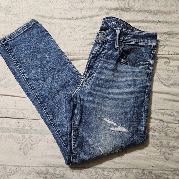 American Eagle Outfitters Other - Men's American Eagle Distressed Cozy Airflex Straight Leg Jeans!